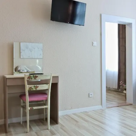 1868 Starke & Hoffmann By Lc & *