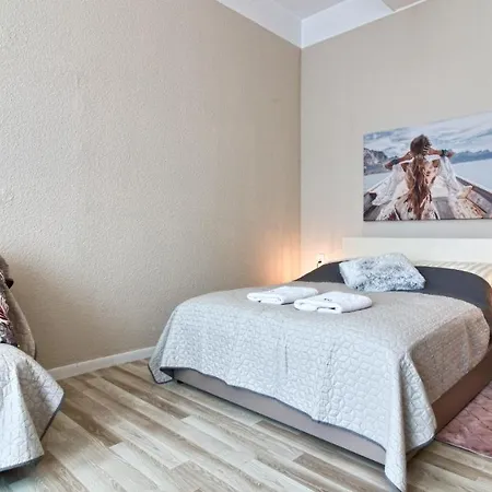 1868 Starke & Hoffmann By Lc & *