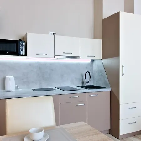 1868 Starke & Hoffmann By Lc & Homestay szállás