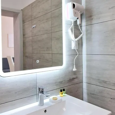 1868 Starke & Hoffmann By Lc & *