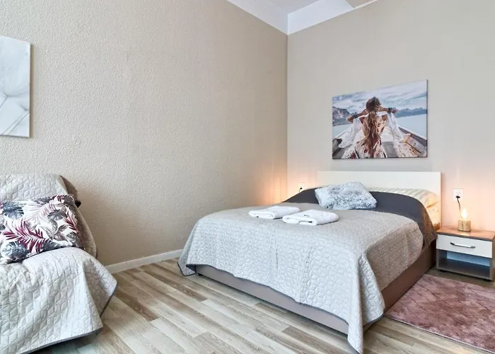 1868 Starke & Hoffmann By Lc & *